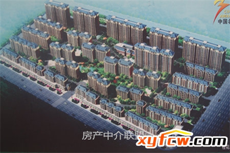 海岱北苑三楼100平三室精装带车库80.8万可按揭